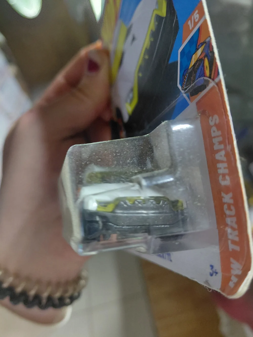 Hot Wheels bright white